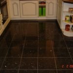 Granitboden nach den Polierarbeiten